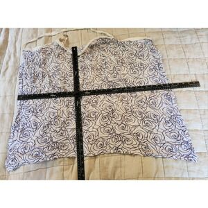 Bebe au Lait Nursing Cover Whote With Purple Rose Design 100% Cotton